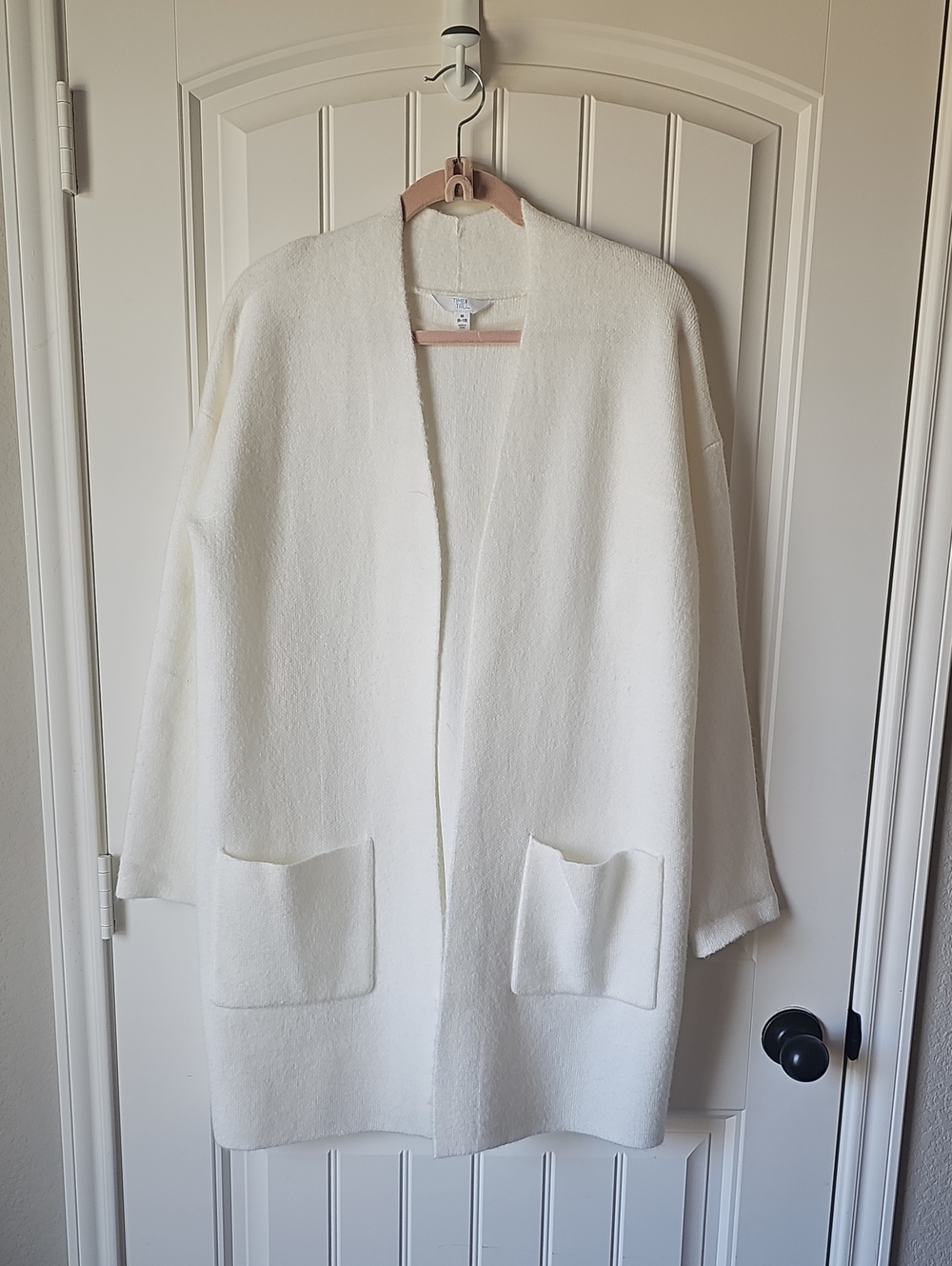 Time and Tru Cream Open-Front Pocket Cardigan